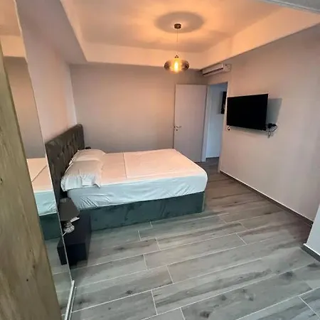 Puerto Del Sol Sea View Apartments Vlore Exterior photo
